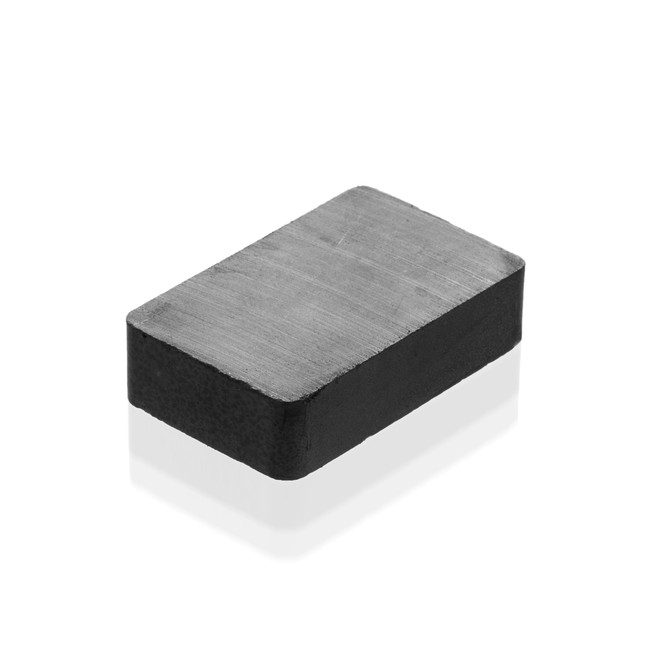 Magnet FERIT  blok  50x50x17mm Y30BH - magnety | MasMasaryk